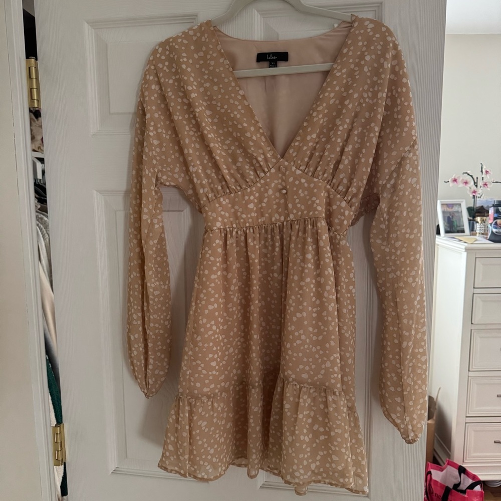 Lulus Beige Floral Long Sleeve Dress